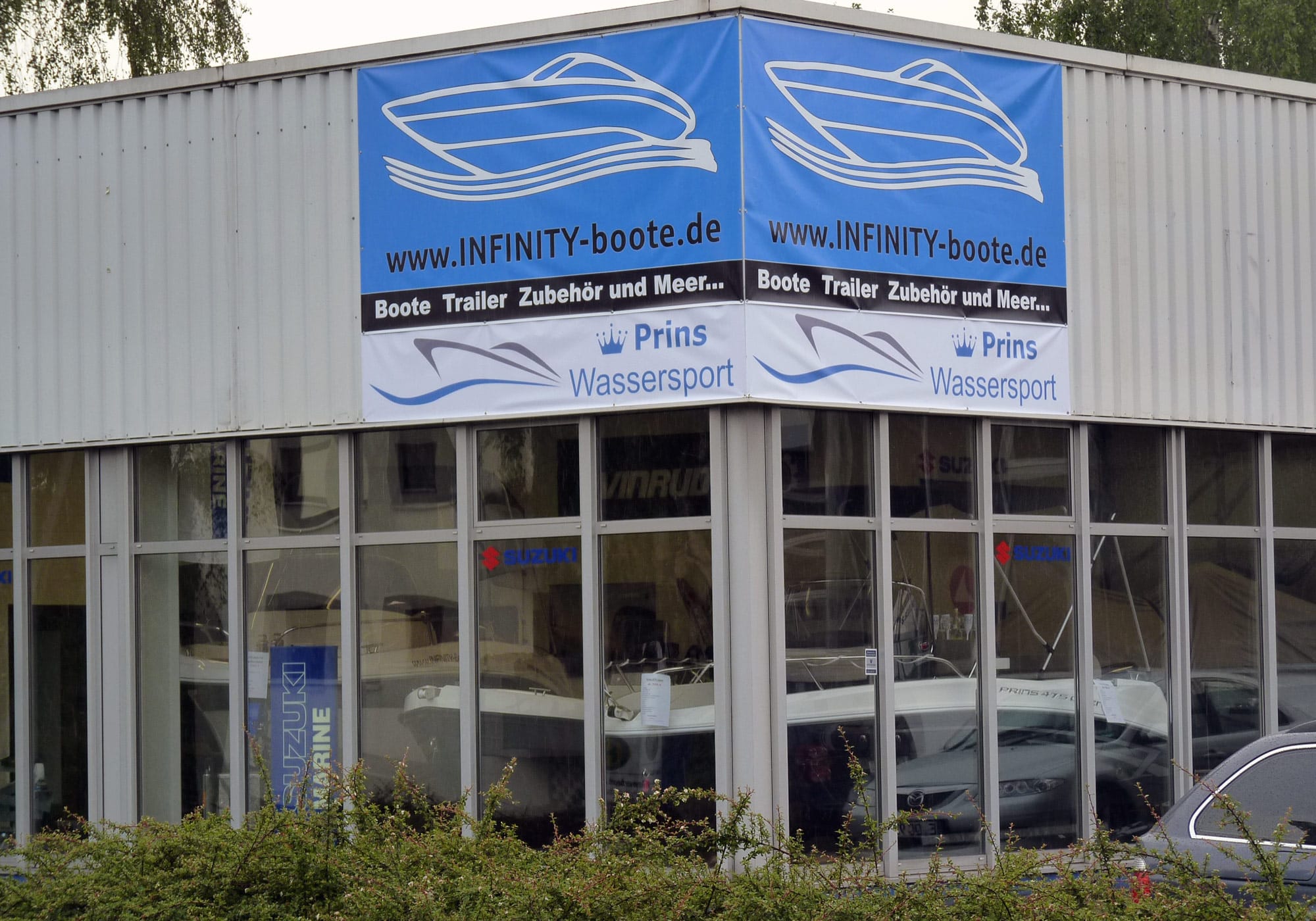 Infinity Boote